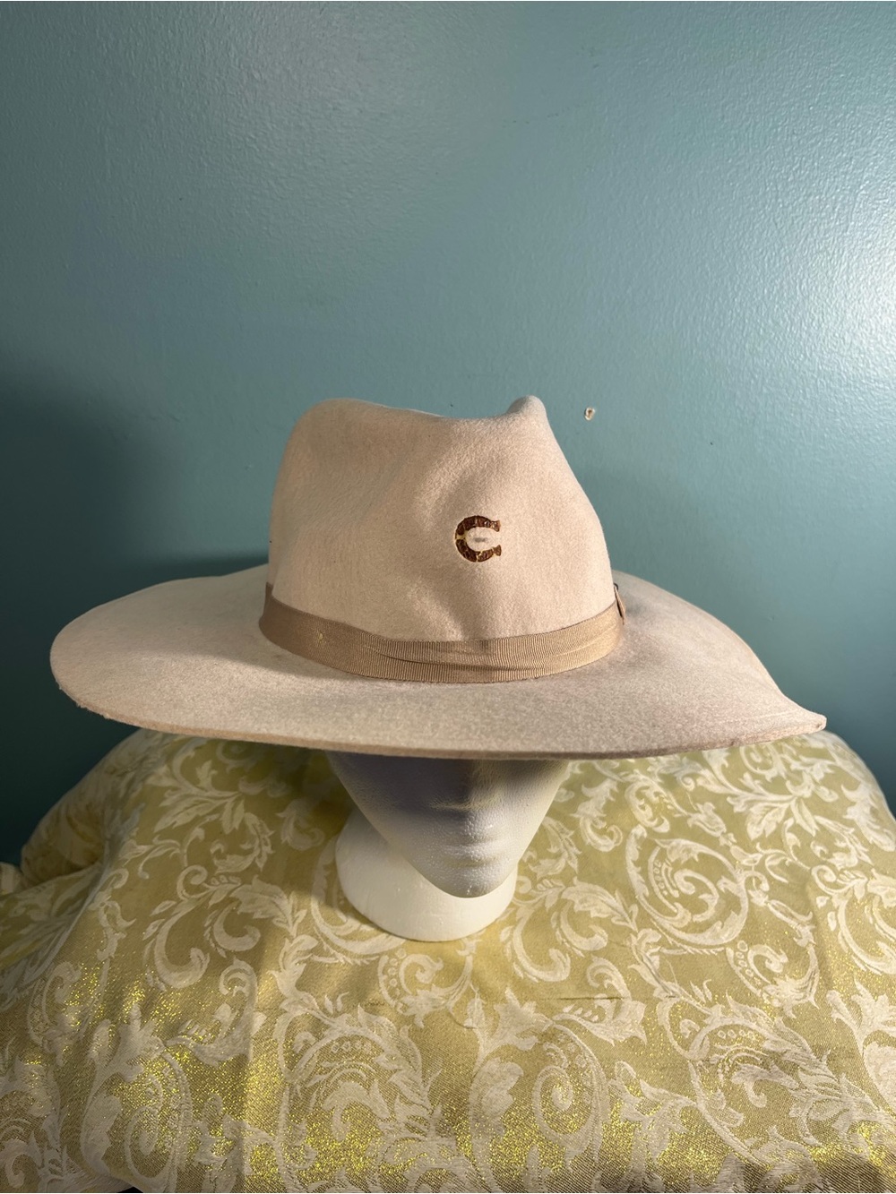 Charlie 1 Horse Highway hat, specifically in the Mushroom colorway sz L